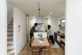 【京都市右京区】18坪の狭小住宅｜3階建て35坪のまちなか住まい体感会