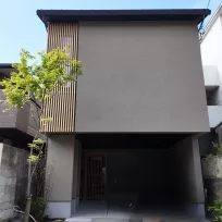 オーナー様邸見学会レポート｜外構と庭まで整えた暮らし｜紅葉と苔が美しい京都の注文住宅